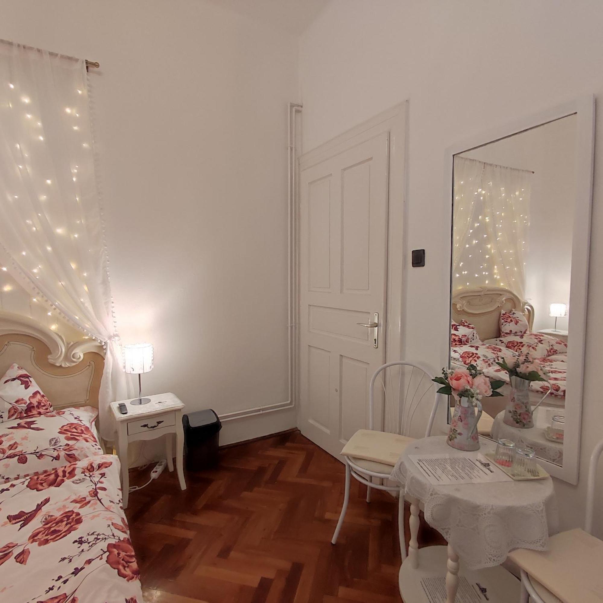 Villa Vanilia Keszthely Bagian luar foto